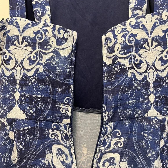 B Darlin Junior Fit and Flare Dress - Size 3/4 - Picture 8 of 9